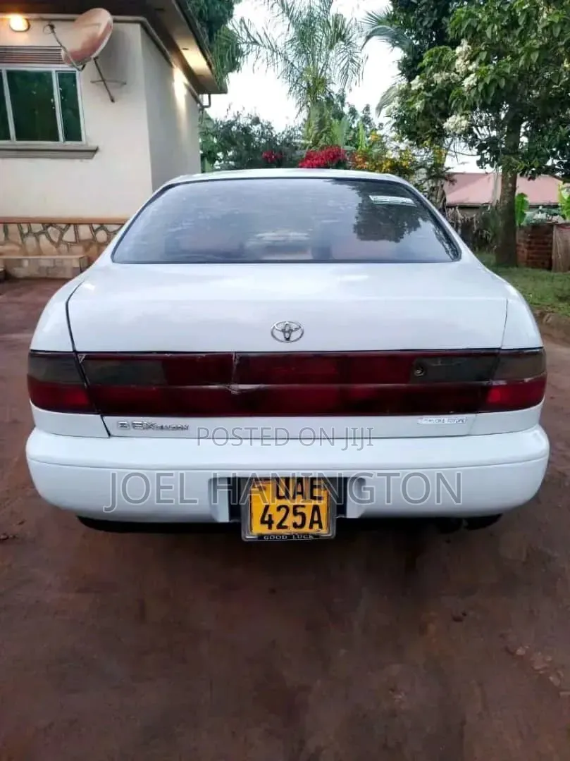 Toyota Corsa 2001 White