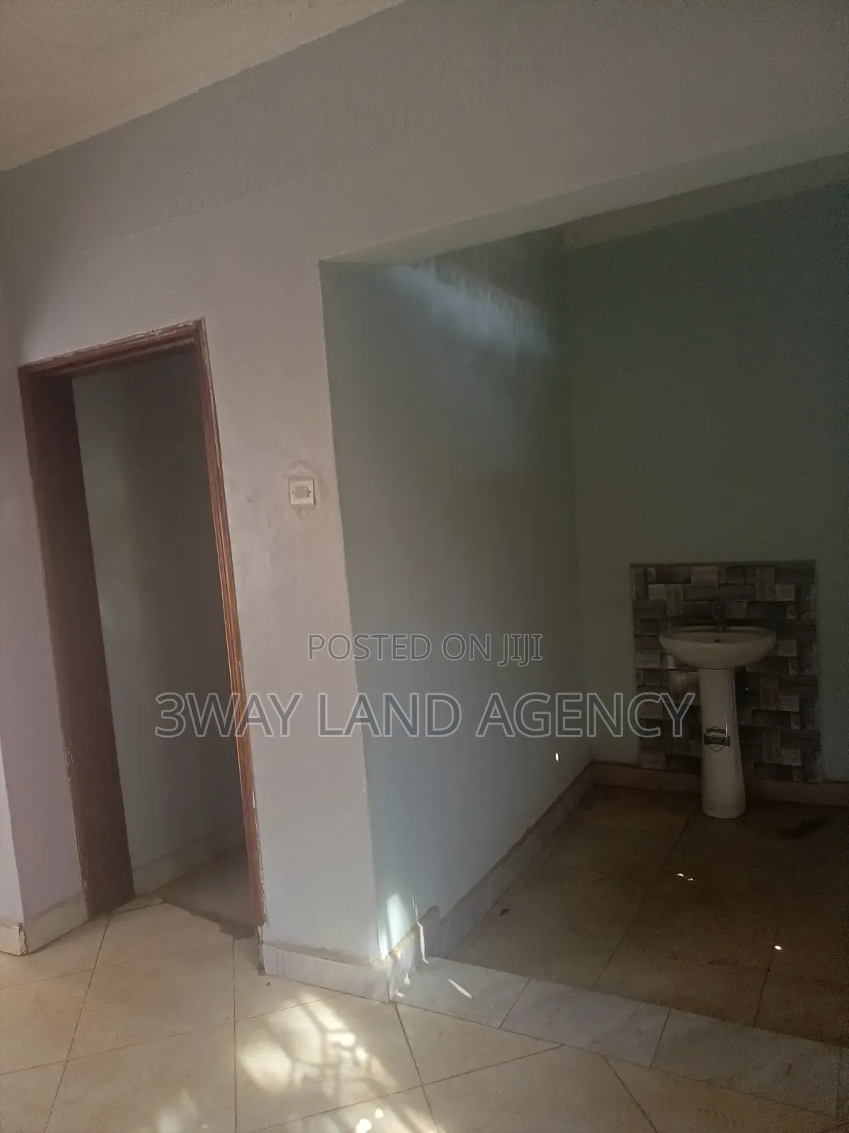 Furnished 2bdrm House in Central Division for sale