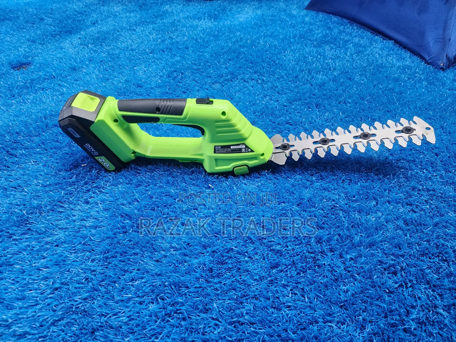 Deli DG621-1 Cordless Hedge Trimmer (1 Battery + Charger, 20V X 4Ah)