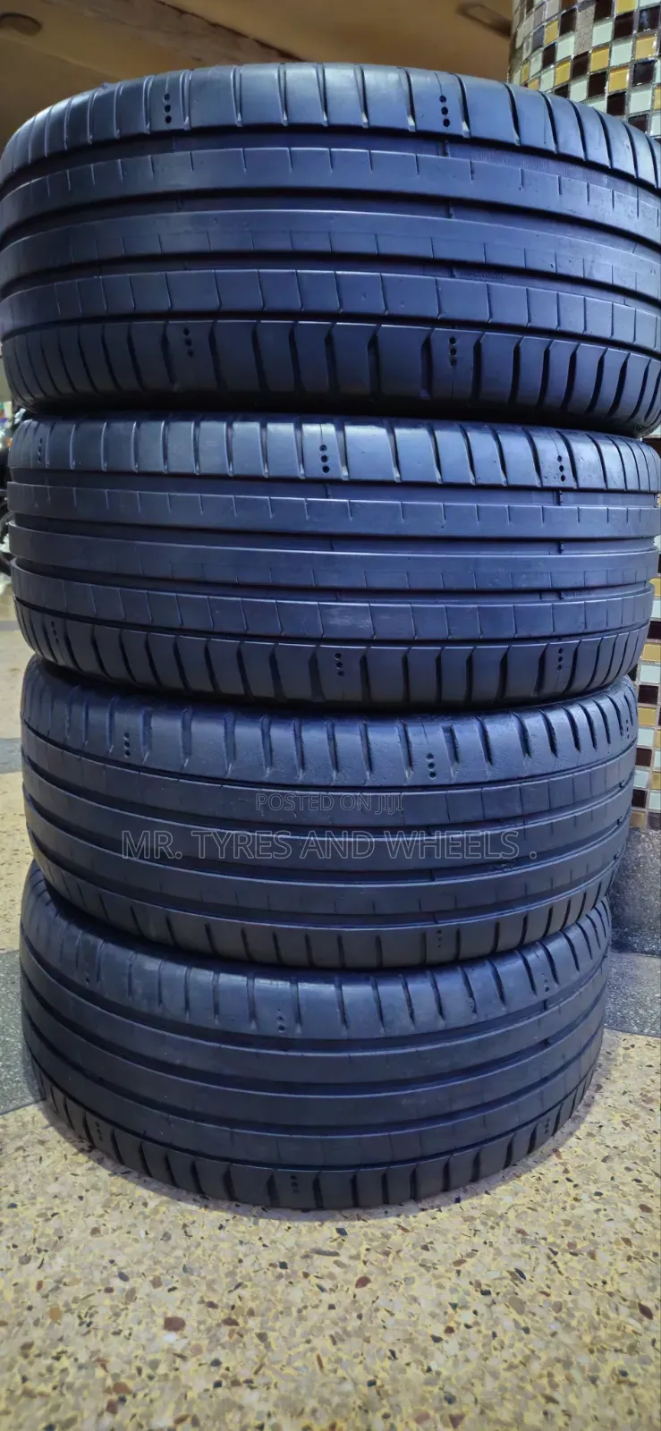 225/40r18 Foreign Michilline Tires