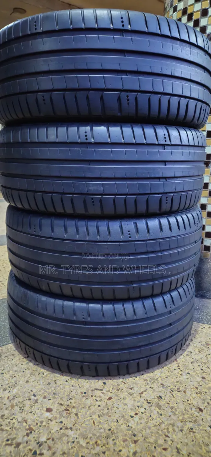 225/40r18 Foreign Michilline Tires