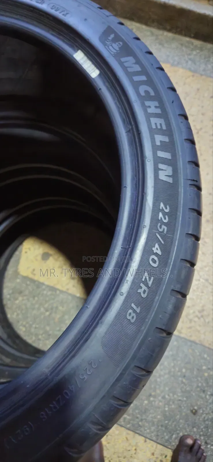 225/40r18 Foreign Michilline Tires