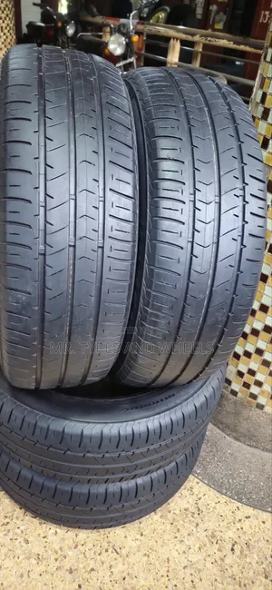 225/60r17 Bridgestone Imported Tyres