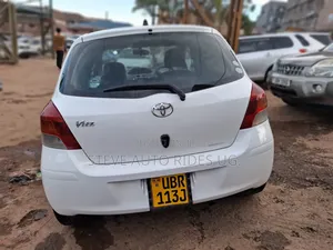 Toyota Vitz 2008 White