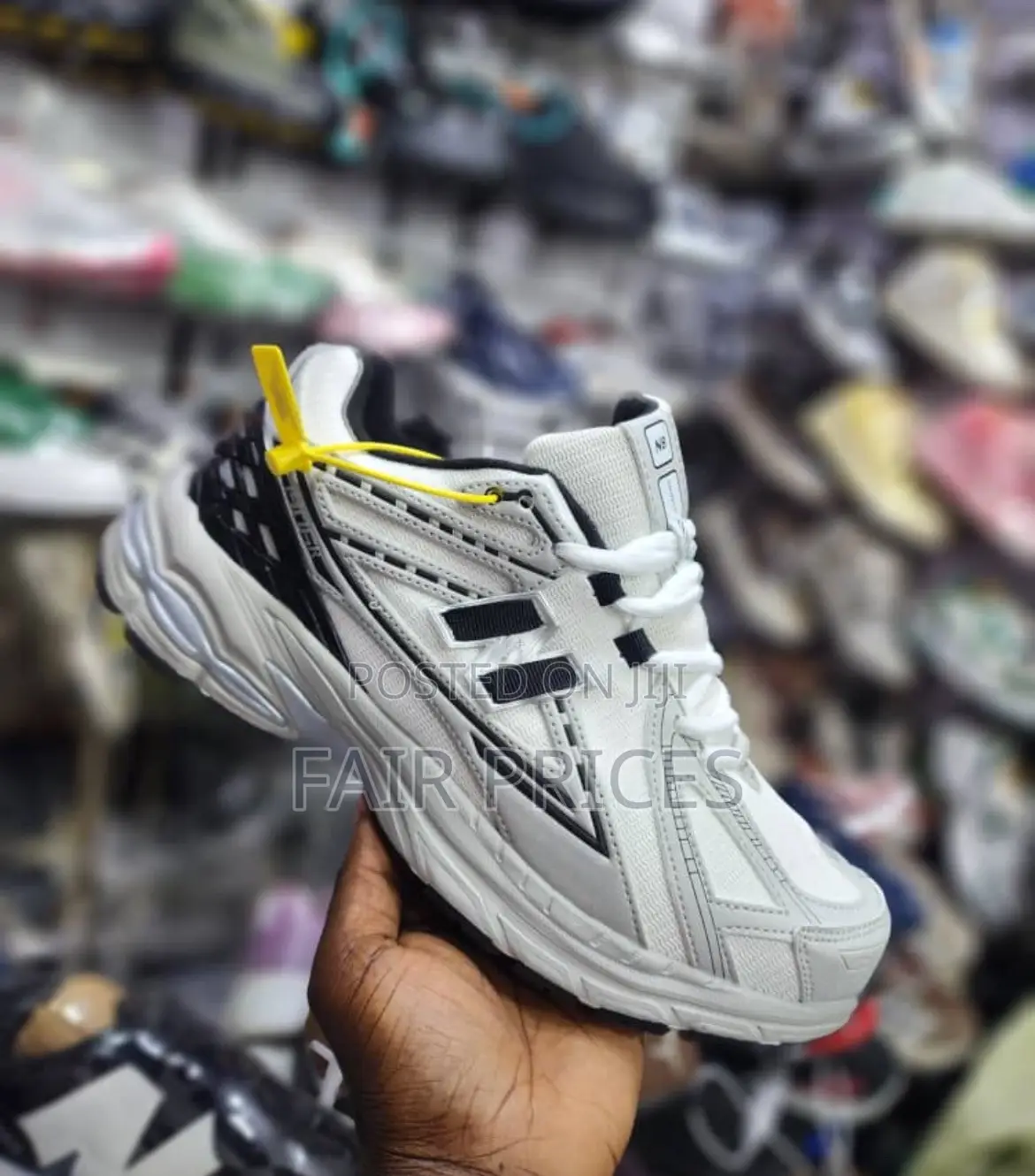 1906r New Balance
