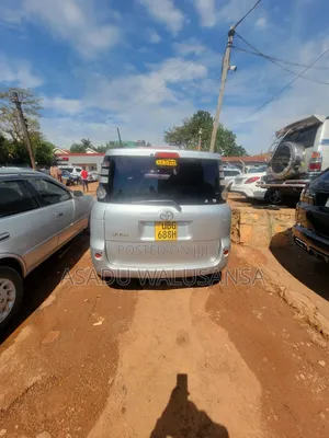 Toyota Harrier 2005 Silver