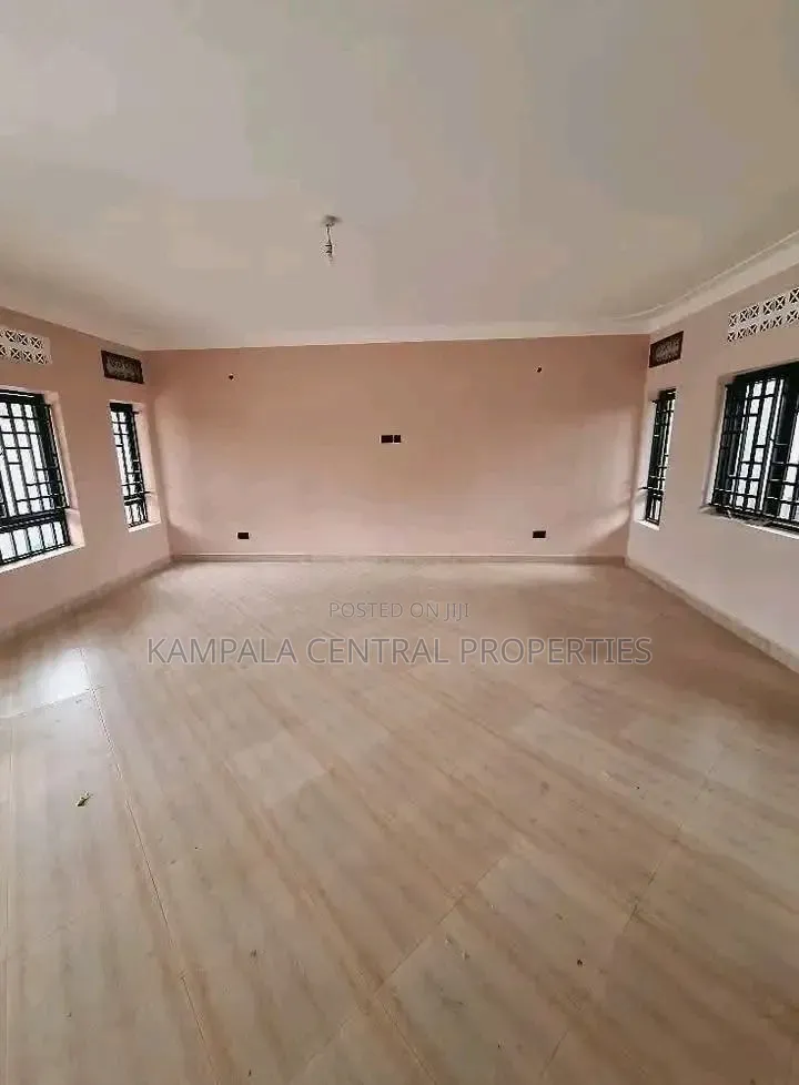 2bdrm Bungalow in Nsambya, Central Division for rent