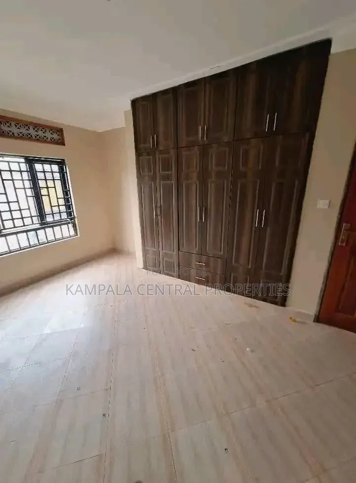 2bdrm Bungalow in Nsambya, Central Division for rent