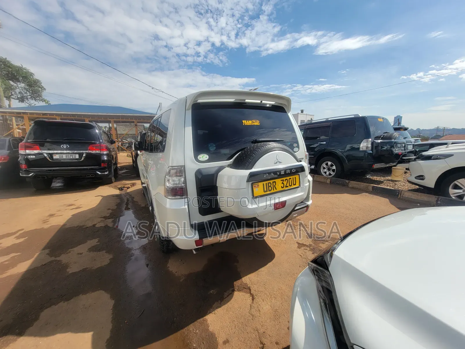 Mitsubishi Pajero 2012 White