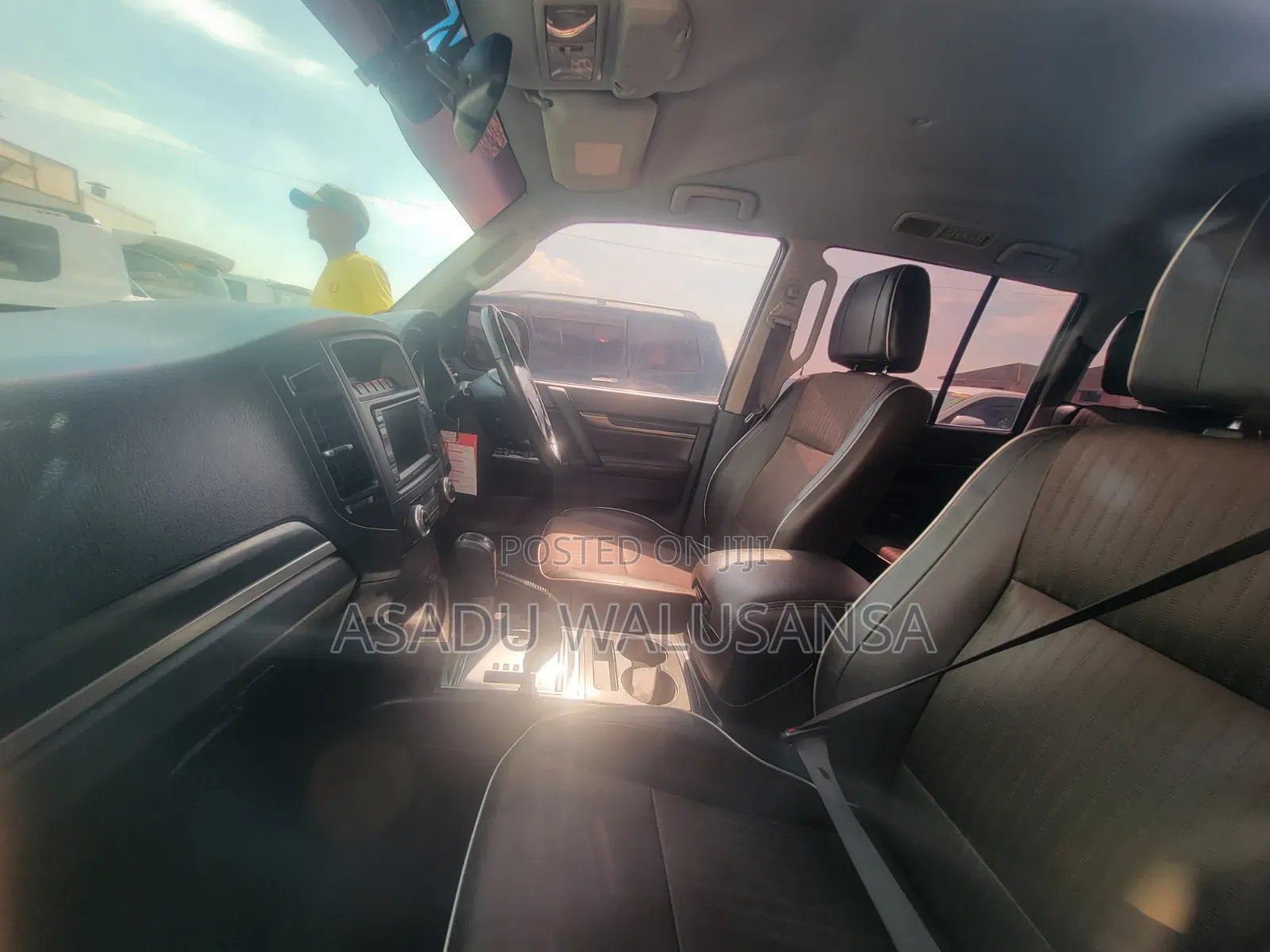 Mitsubishi Pajero 2012 White