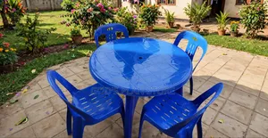 Home Outdoor Relaxation Table and Chairs Plastic Table and Chairs