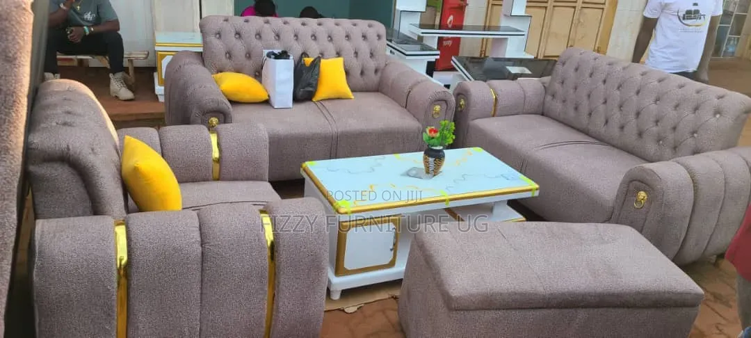 5 Seater Readily Available in Chesterfield