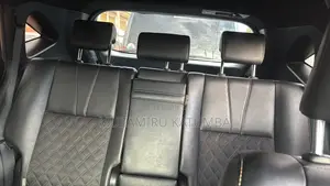 Toyota Harrier 2.0 4WD 2016 White