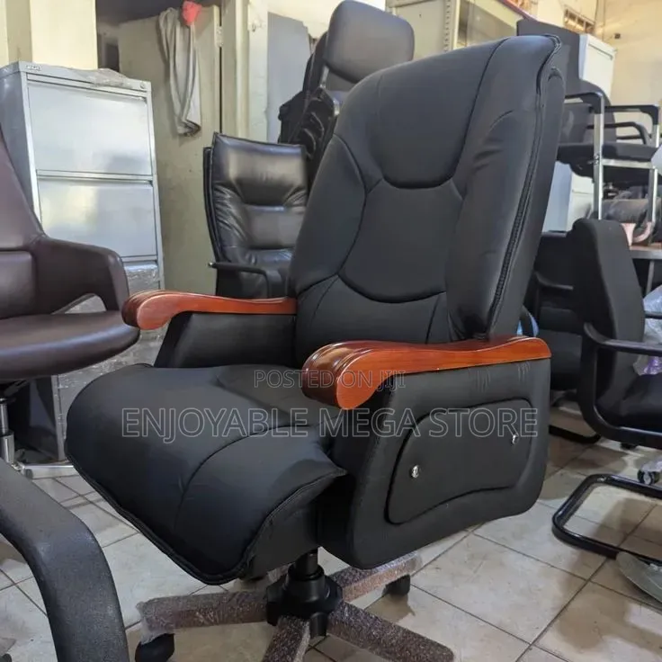 Leathered Director Office Chairs