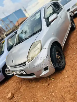 Toyota Passo 2006