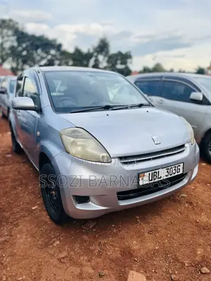Toyota Passo 2006