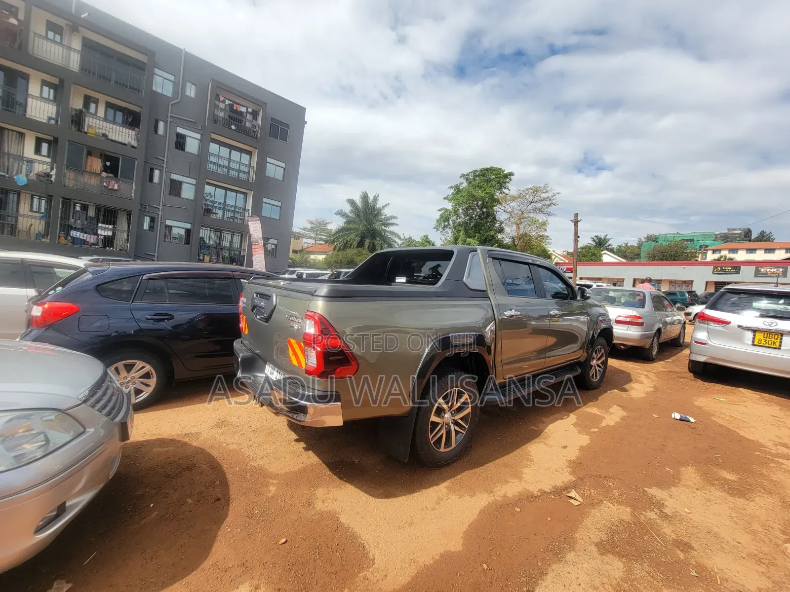 Toyota Hilux 2017 Gray