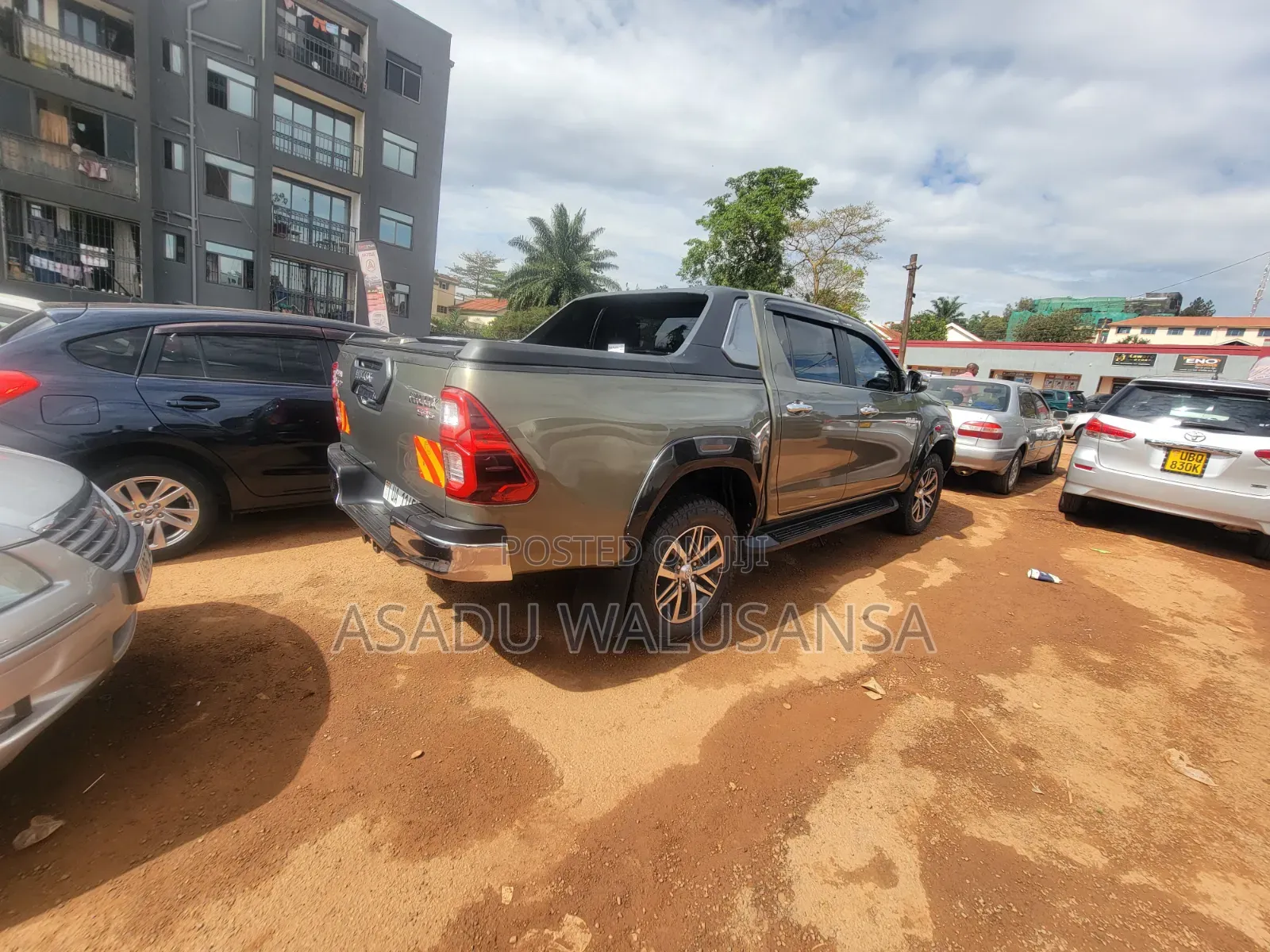 Toyota Hilux 2017 Gray