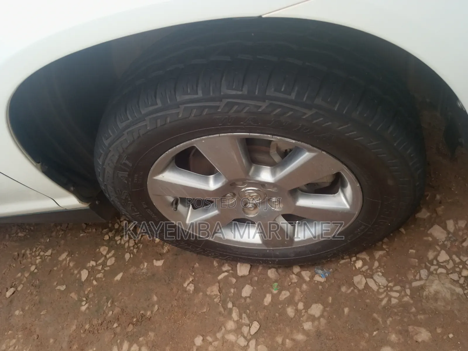 Toyota Harrier 2.4 2009 White