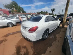Mercedes-Benz C200 2015 White