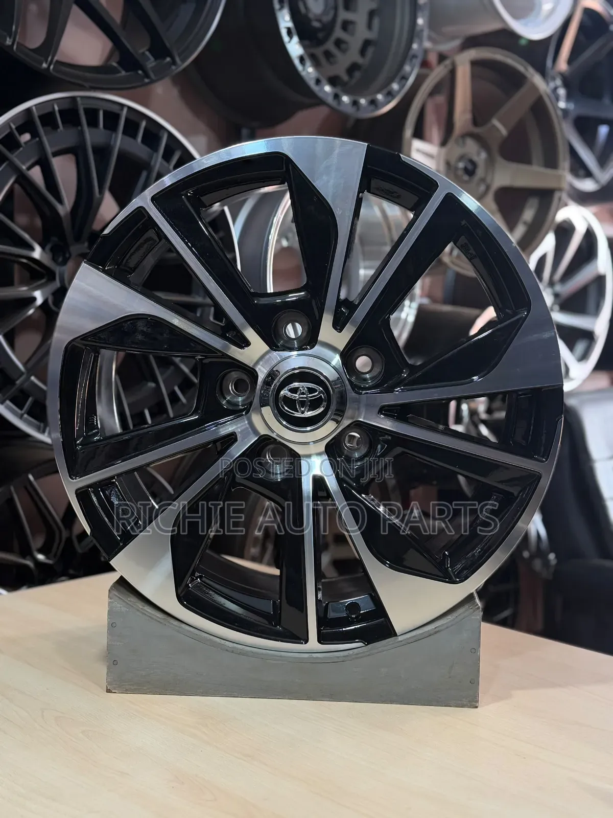 Sports Rims and Tyres
