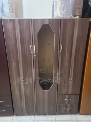 Wardrobe 3 Door