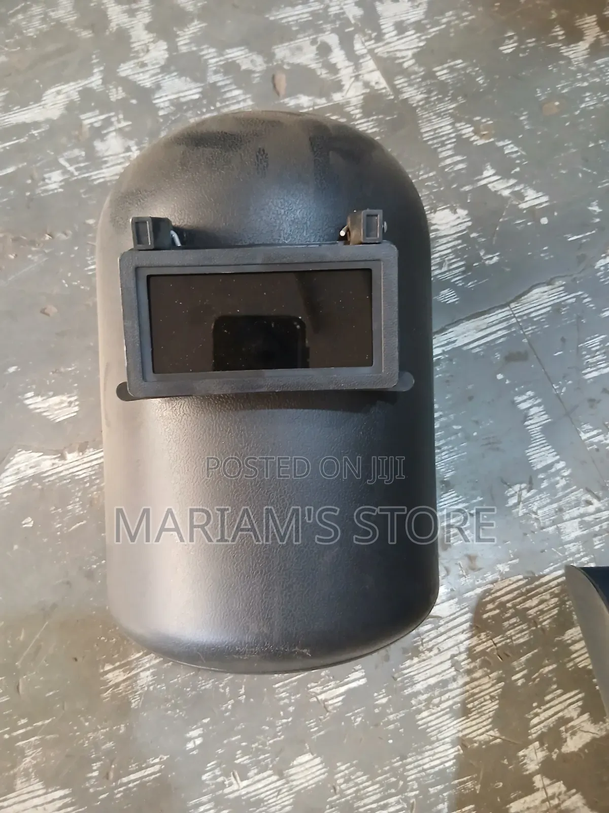 Flip-Front Welding Helmet