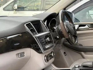 Mercedes-Benz M Class ML 350 4Matic 2013 Silver