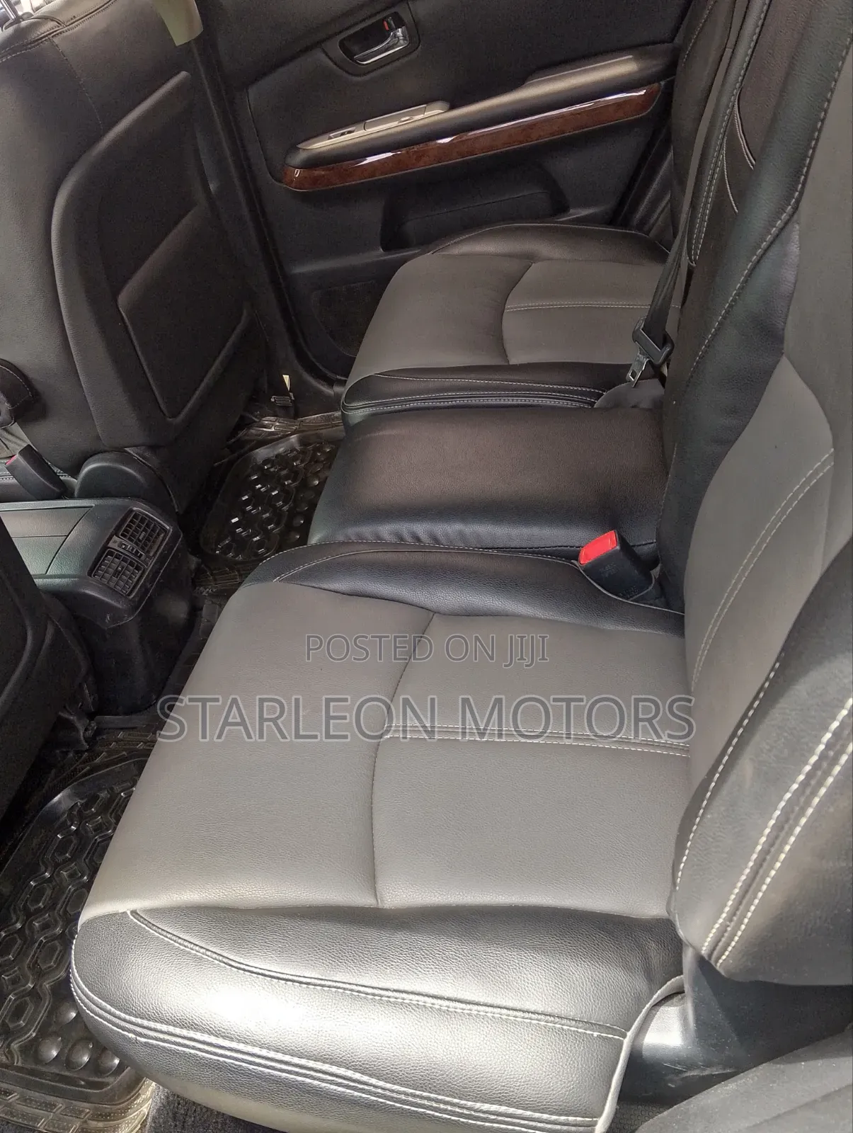 Toyota Harrier 2011 Gray