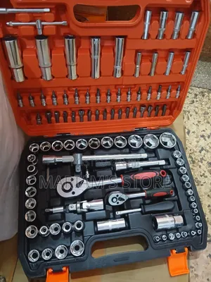 108-Piece Socket Wrench and Bit Tool Set