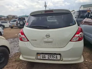 Nissan Tiida 1.5L 16V 2011 White