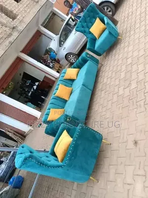 Luxury 5 Seater Readily Available in Blue Color