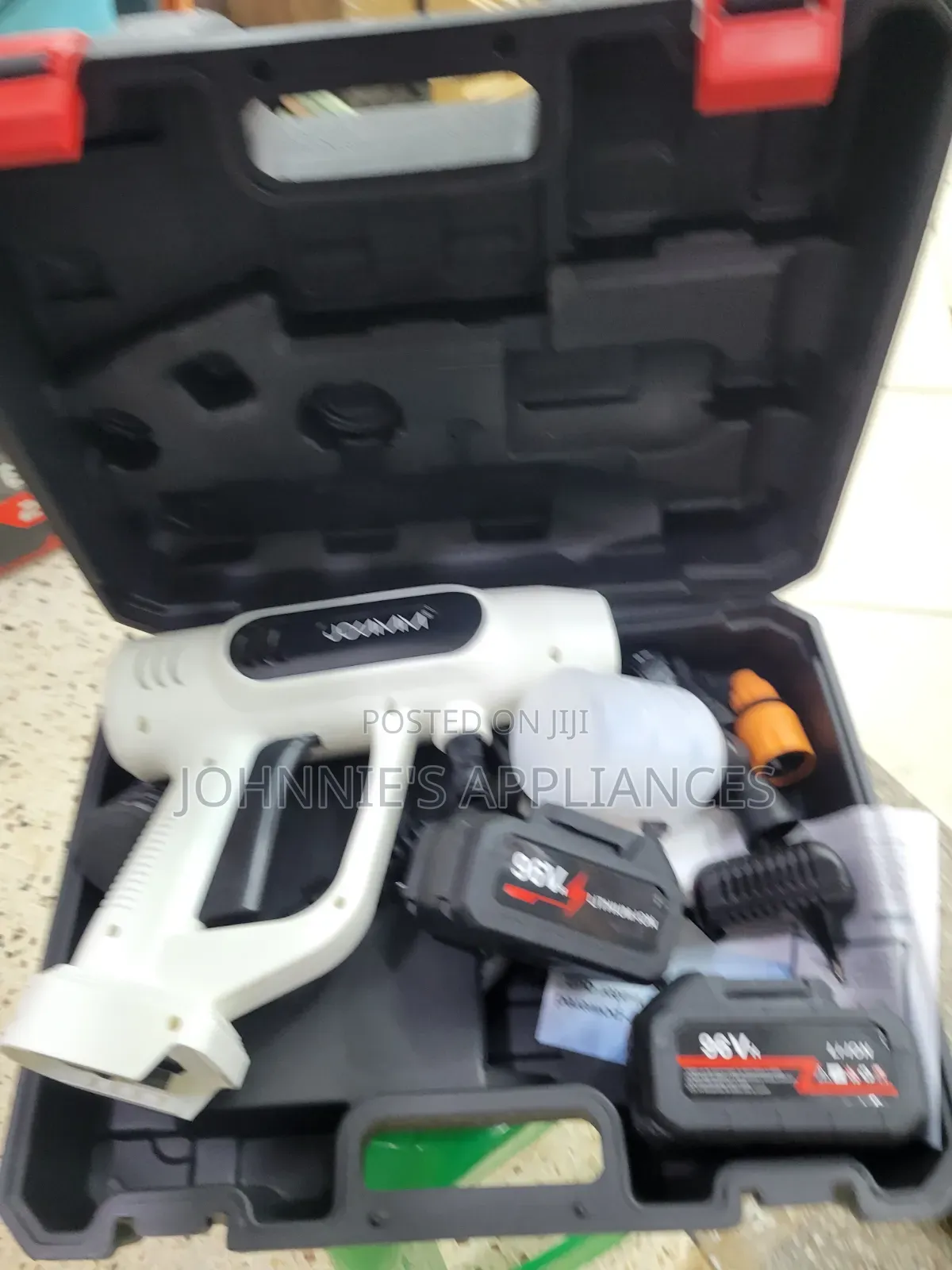 98V Cordless High-Pressure Car Washer With Battery and Accessories Kit
