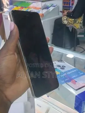 Tecno Pop 8 128 GB Green