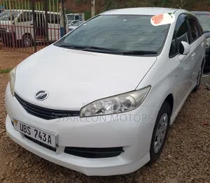 Toyota Wish 2010 White