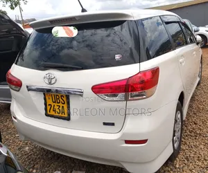 Toyota Wish 2010 White