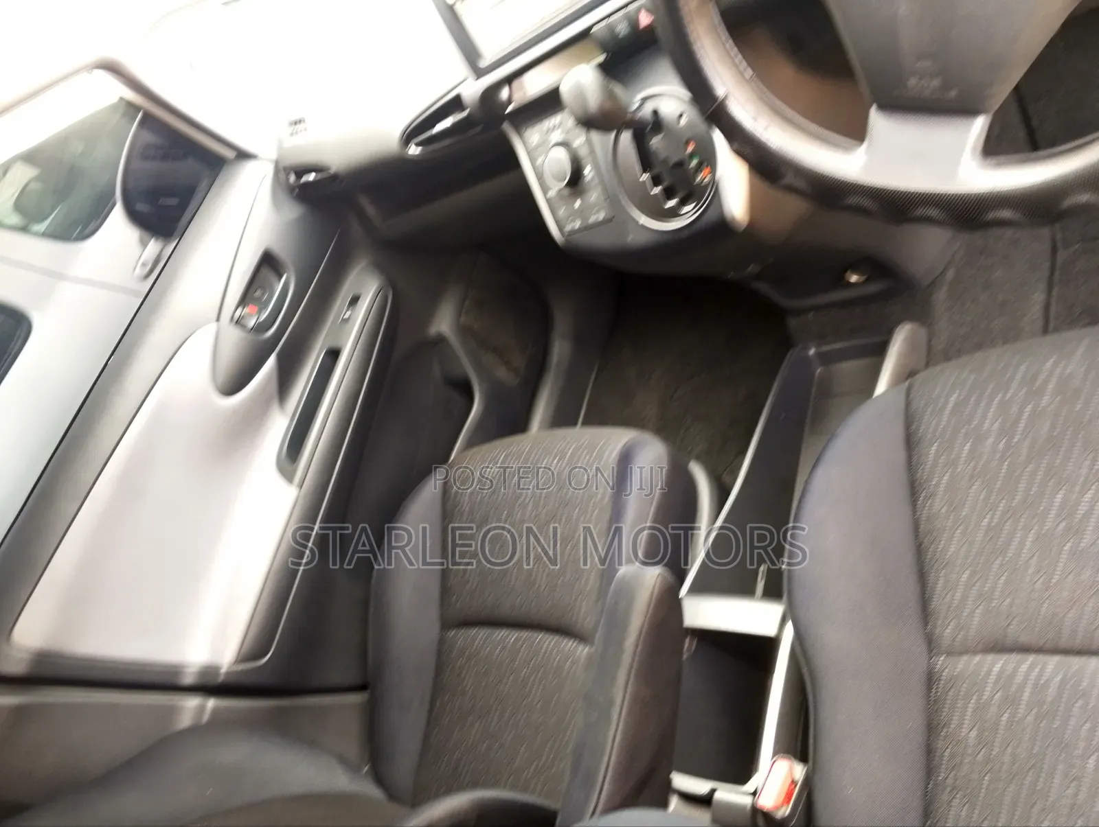 Toyota Wish 2010 White