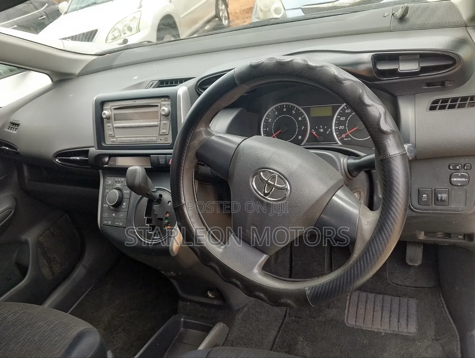 Toyota Wish 2010 White