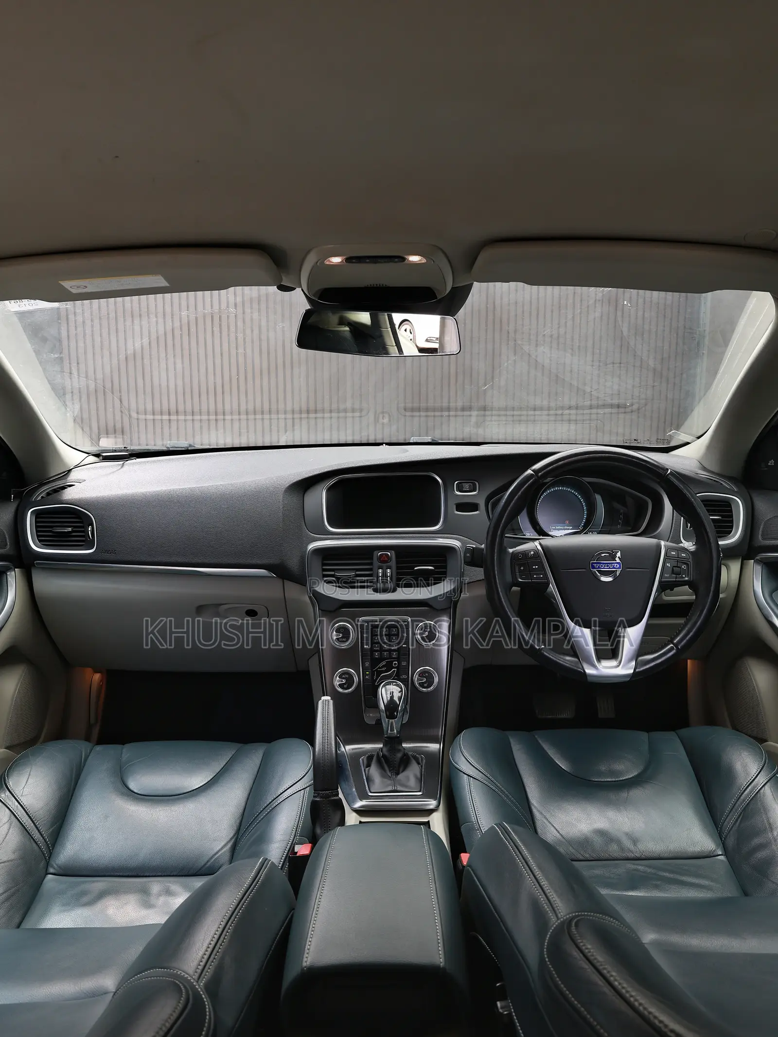 Volvo V40 2013 White