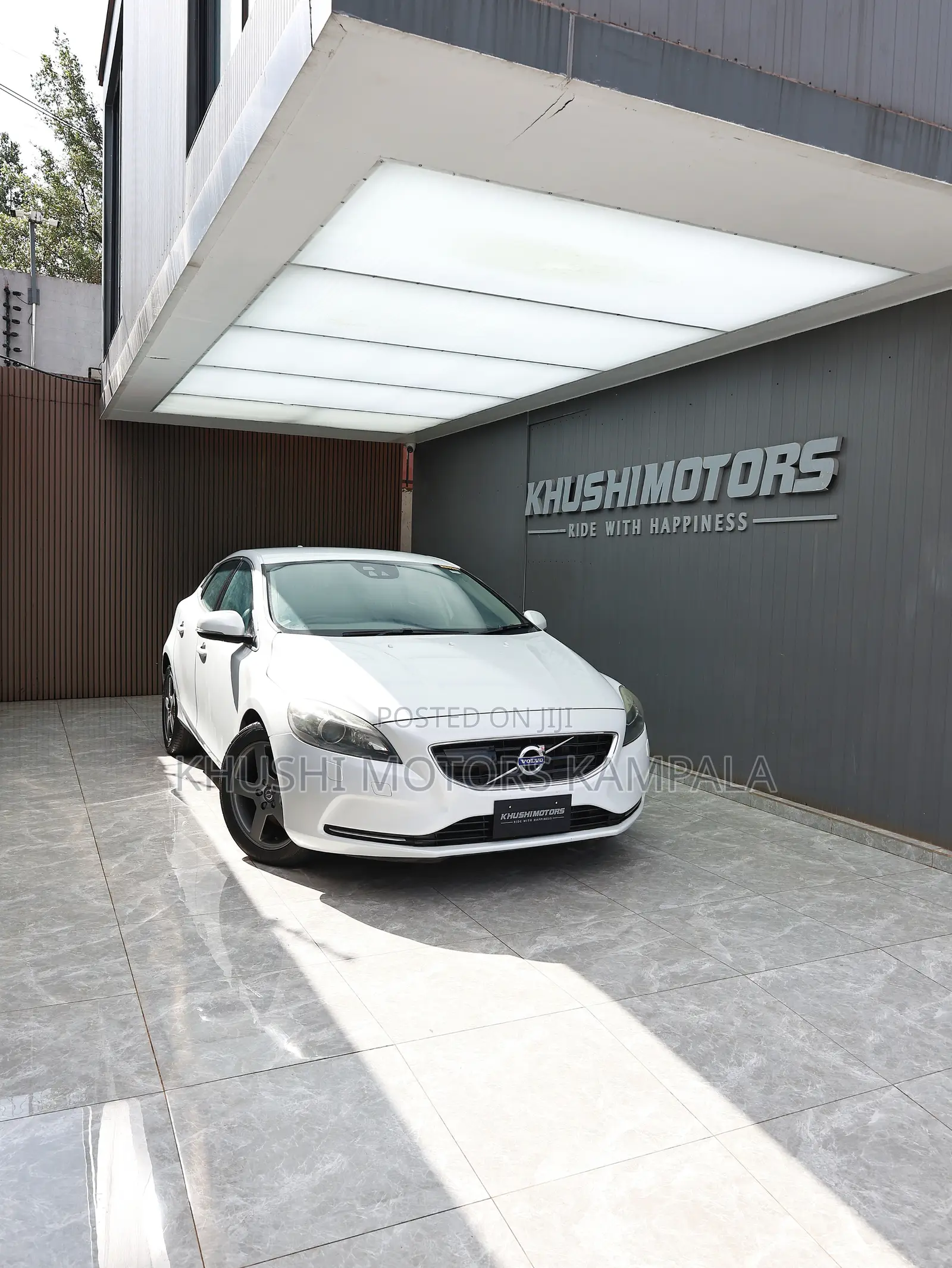 Volvo V40 2013 White