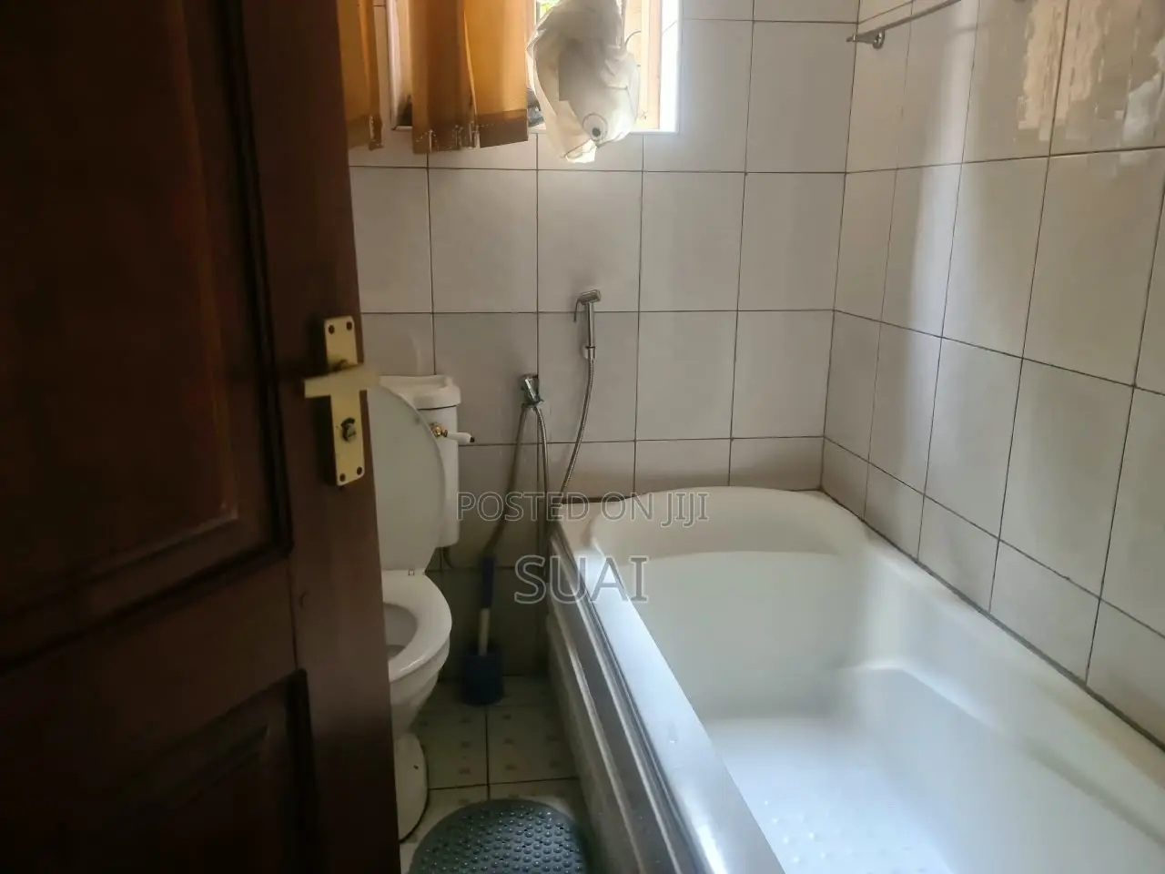 3bdrm Apartment in Makindye for rent