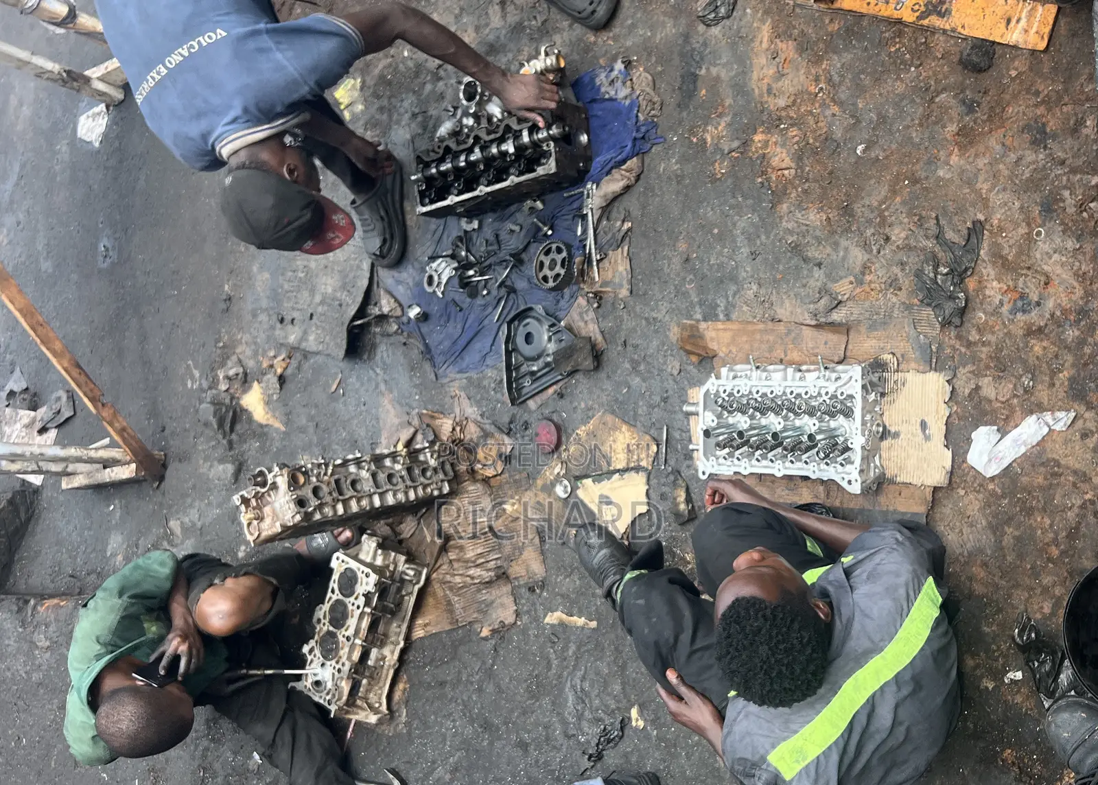 Cylinder Head 5L 3L 2c HZ All
