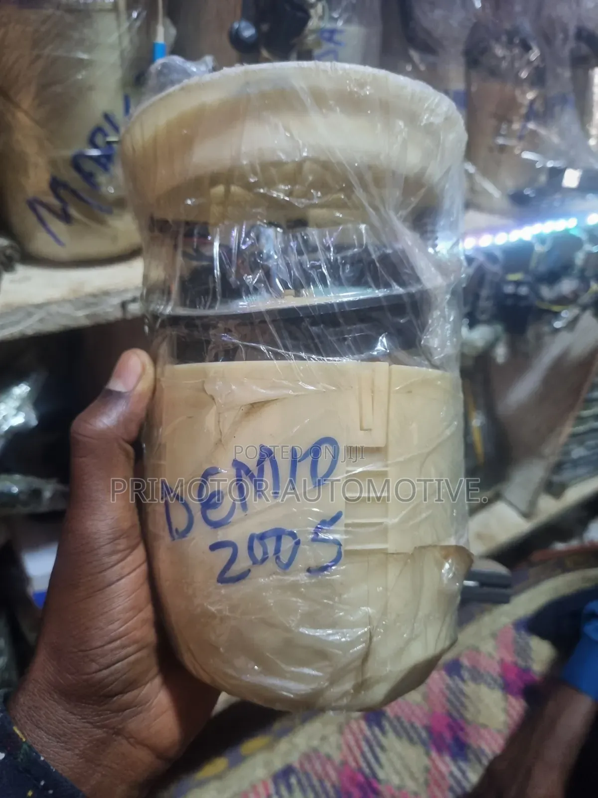 Fuel Pump for Mazda Demio and All Mazda Cars