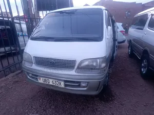 Toyota HiAce 1999 White