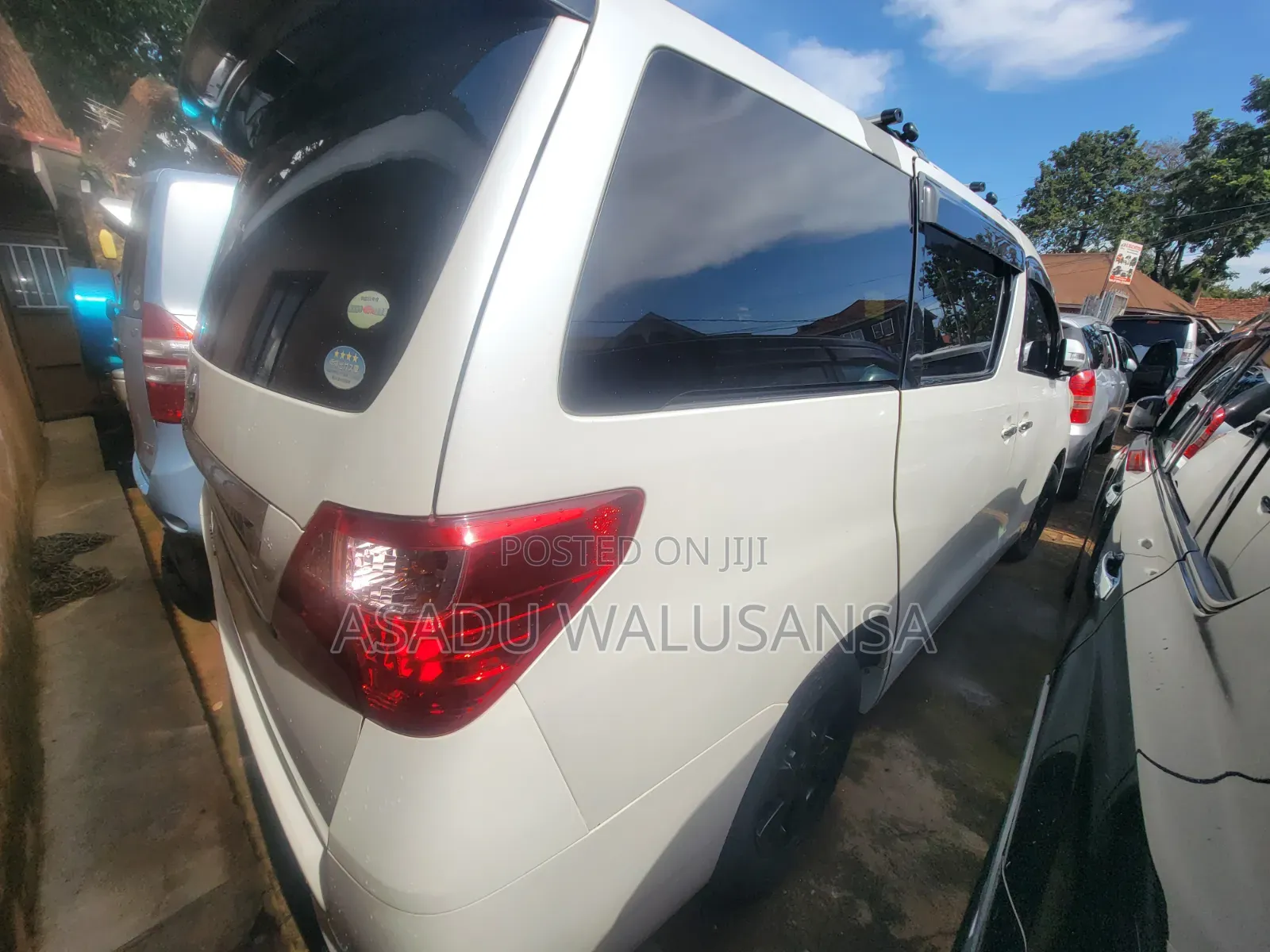 Toyota Alphard 2012 White