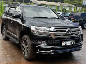 Toyota Land Cruiser 2018 Black