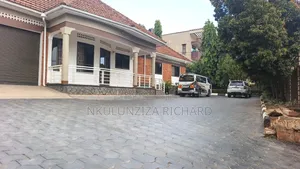 5bdrm Bungalow in Naalya Estate, Kira for sale