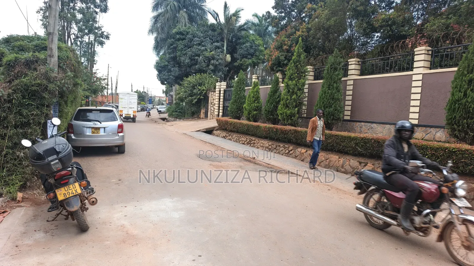 5bdrm Bungalow in Naalya Estate, Kira for sale