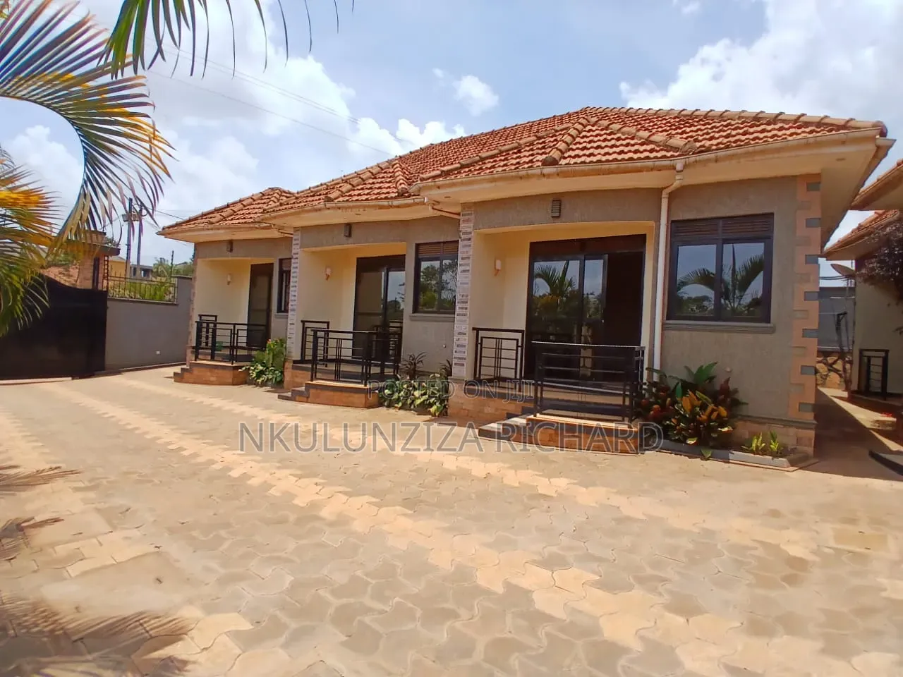 1bdrm Bungalow in Kira Mamerito Road for rent
