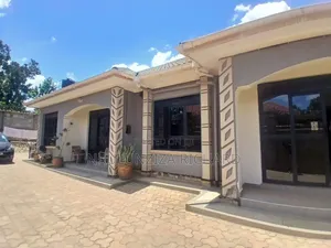 2bdrm Bungalow in Kira Bulindo for rent